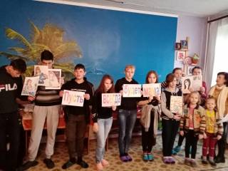 «Пусть всегда будет мама»