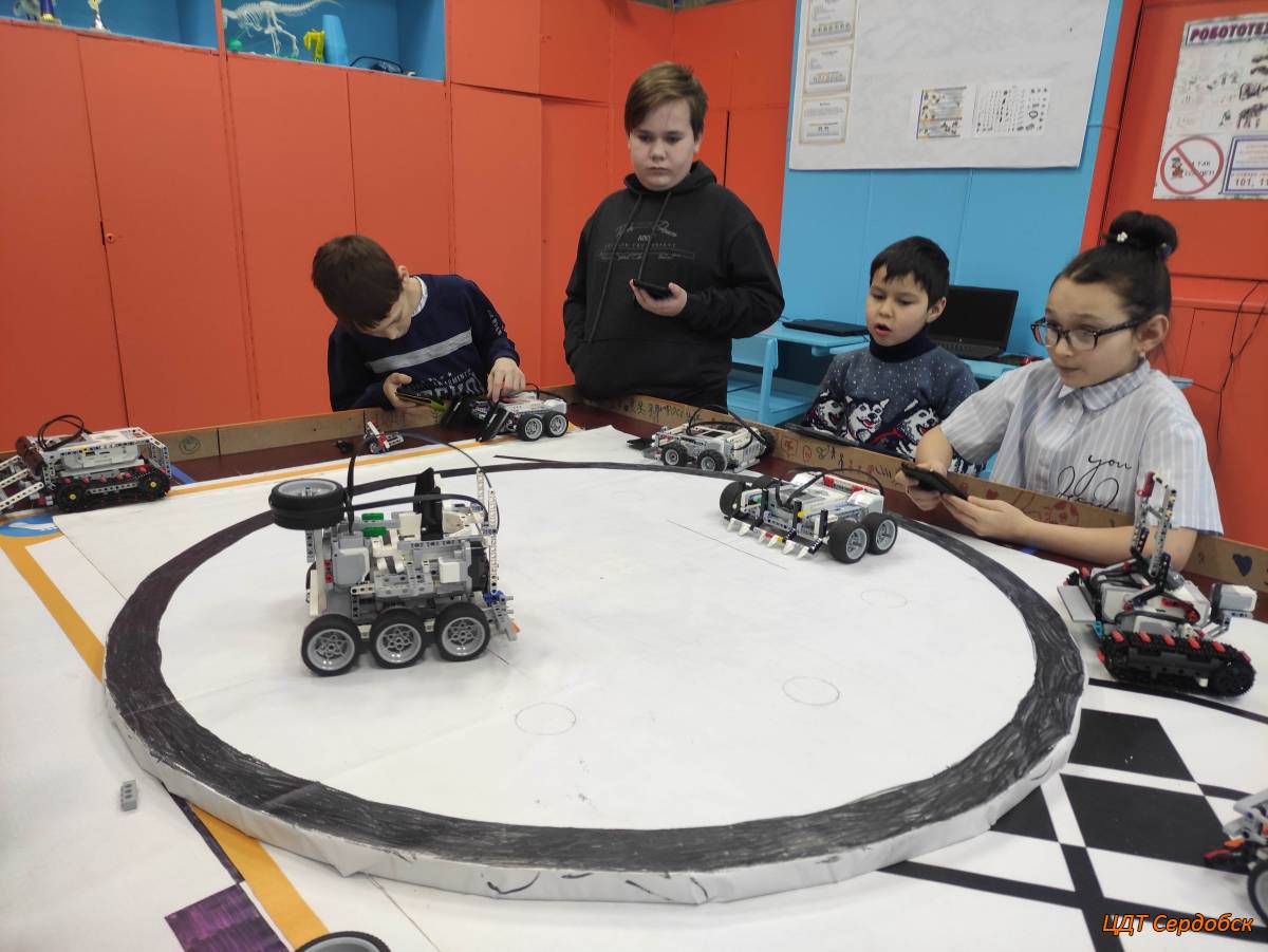 Форма 1 робототехника за 2023 год. Соревнования по робототехнике 2022 Москва для детей 8-9 лет. Соревнования по робототехнике 2023-2024. Соревнования по робототехнике геральдика. Сан Паулу соревнования по робототехнике октябрь 2022.