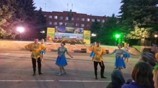 Участие хореографического коллектива "Каскад движений" в вечернем концерте на День города.