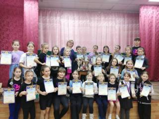 Церемония награждения воспитанников детских хореографических коллективов "Академия Ритма " и "Каскад движений"