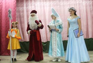 Новогодний праздник у театралов Новогодний праздник у театралов