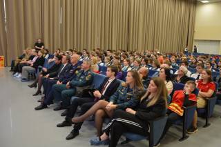 «Юные таланты за безопасность»