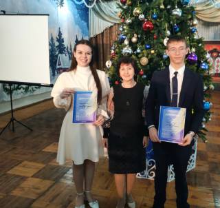 Конкурс «Во весь голос»