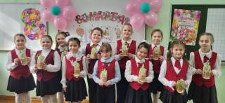 8 марта- весенний праздник!