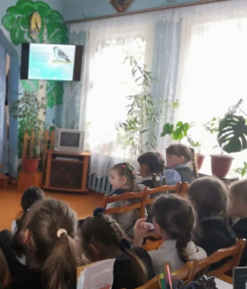 "Любите и помогайте птицам!"